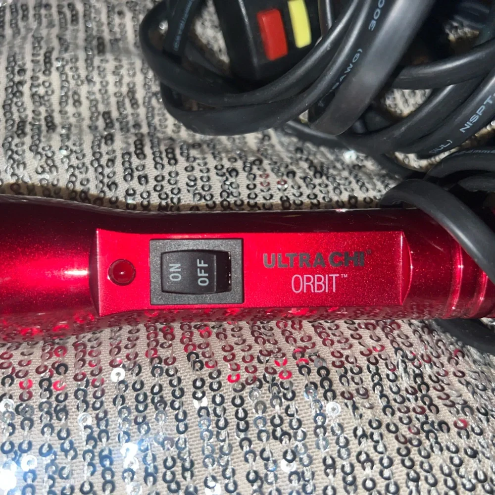 chi orbit gold and Red Curling Wand - Picture 2 of 3